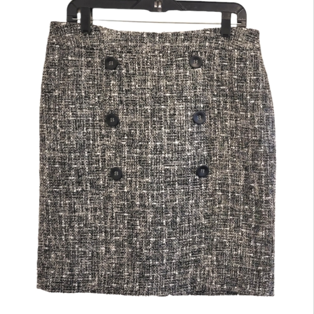 2/$18 Bar III Pencil Knee Length Skirt Tweed Buttons Black Cream Zipper Lined 8